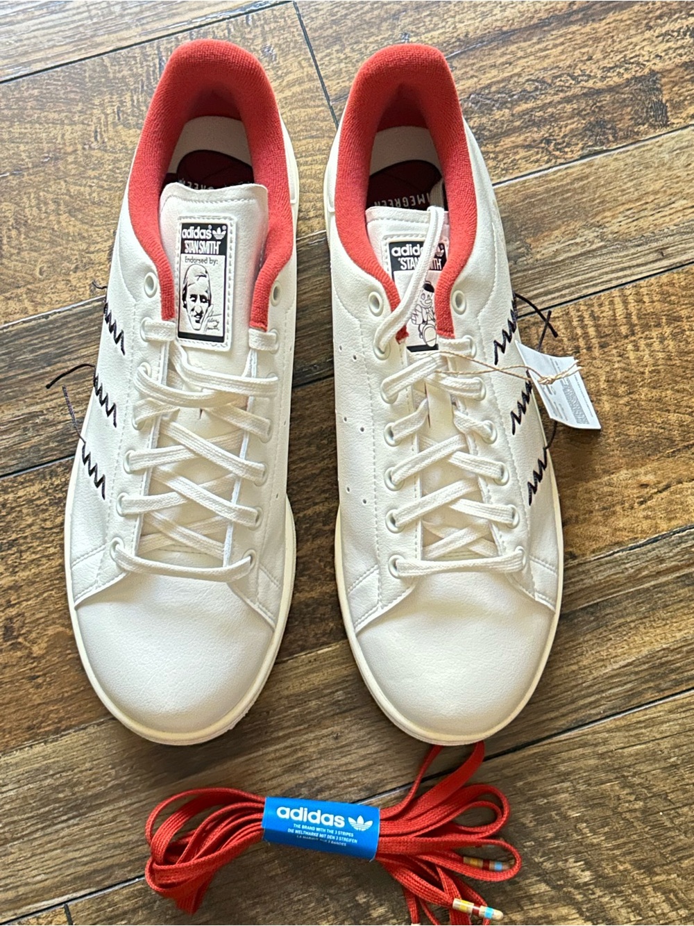 NWT Adidas Originals Men’s 10.5 Disney x Stan Smith Pinocchio Cream